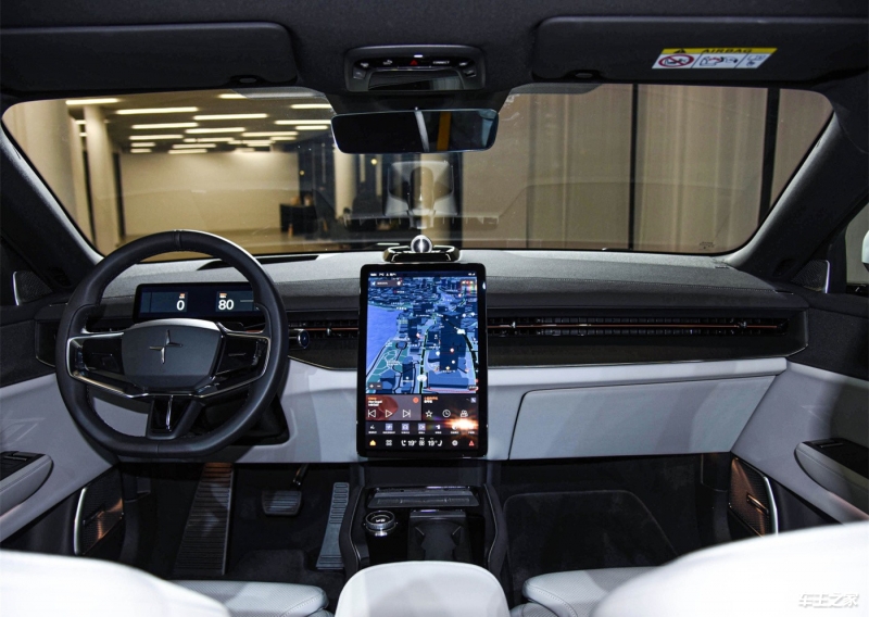  Polestar 3